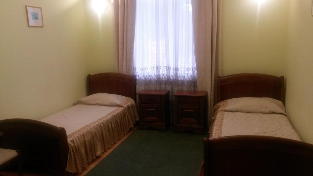 Marlen Hotel Rivne Cameră foto
